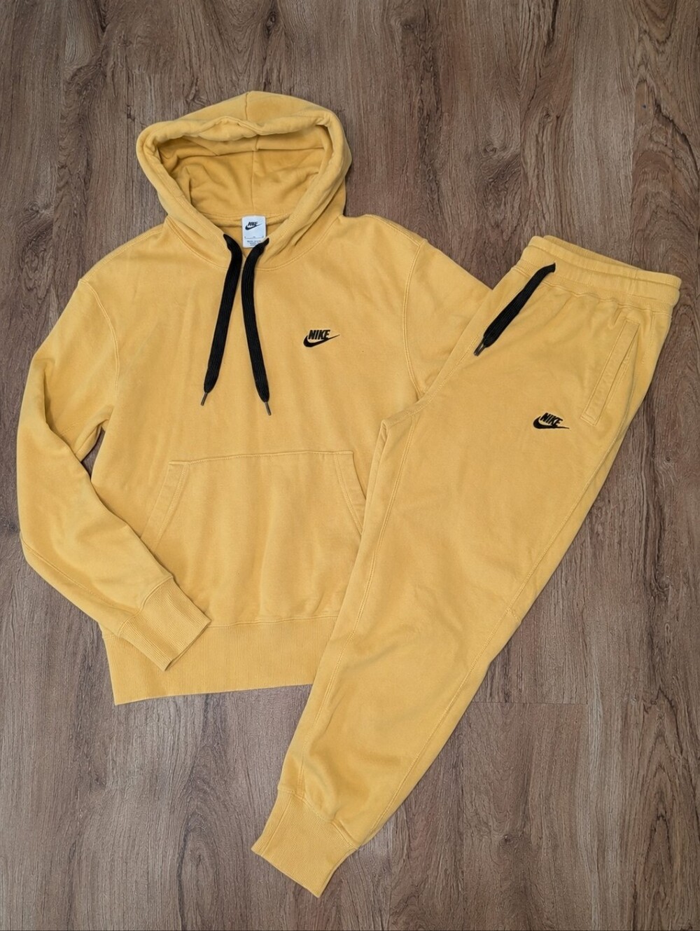 Nike Mustard Yellow Hoodie & Jogger Set with Black Accents Men's Small